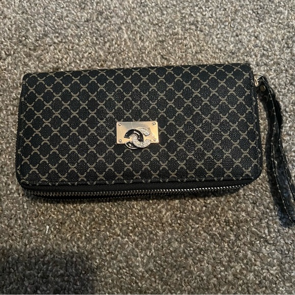 CC Black and Tan Patterned Wallet - Picture 1 of 6